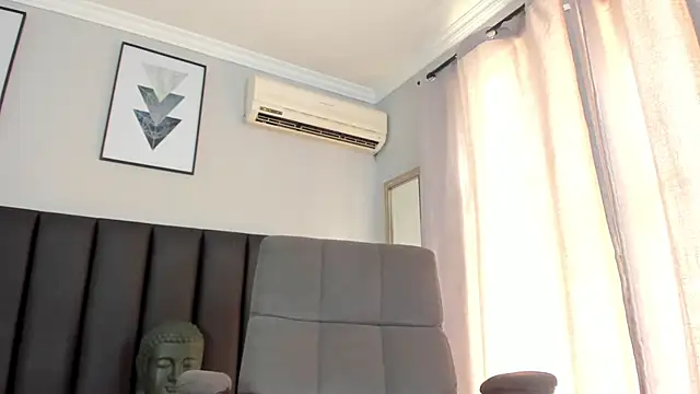 Alezzandro  online show from 02-25-25, 01:39