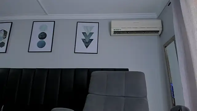 Alezzandro  online show from 03-21-25, 01:23