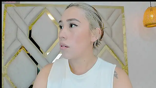 Lannajansen online show from 01-28-25, 04:41