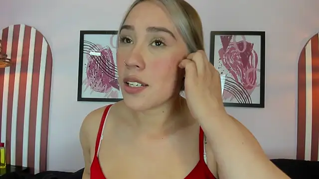 Lannajansen online show from 10-15-25, 06:52