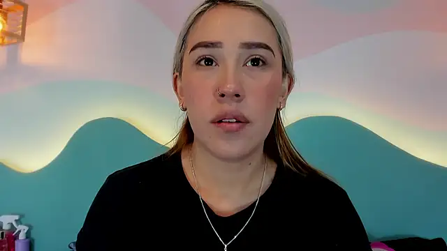 Lannajansen online show from 02-04-26, 01:39