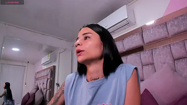 miadiamondd online show from 09-23-25, 12:08