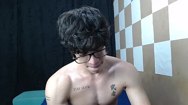 HENRY SENNI online show from 01-23-25, 03:54