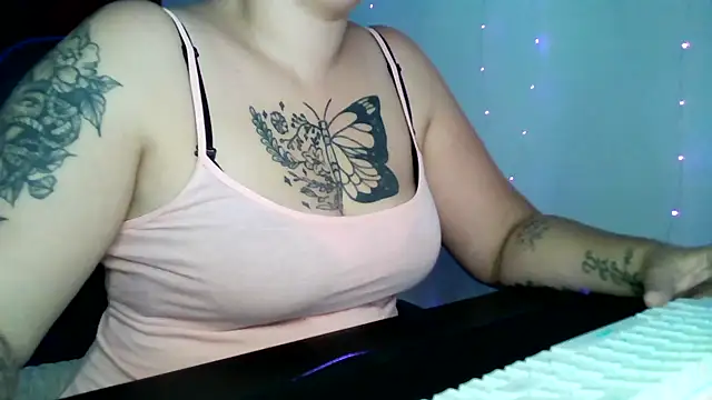 bunnyfox420 online show from 09-12-25, 04:51