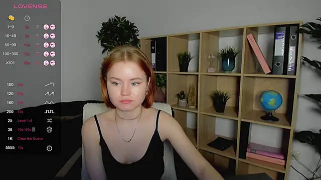 Snapshot of lu_muon chatting on 02-22-25, 01:11 lu muon online show from 02-22-25, 01:11