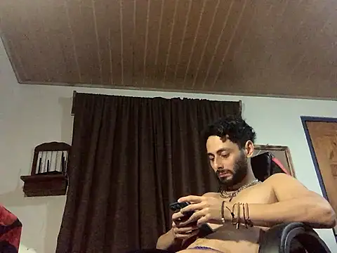 Nooneisthis online show from 05-08-26, 07:03