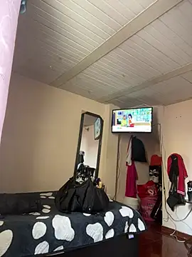 Snapshot of el-sexxy chatting on 02-06-25, 03:52 el-sexxy online show from 02-06-25, 03:52