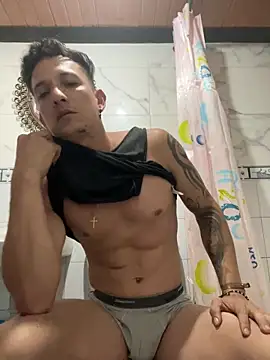 Snapshot of el-sexxy chatting on 02-12-25, 10:56 el-sexxy online show from 02-12-25, 10:56