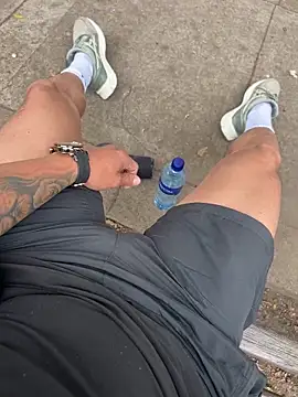 Snapshot of el-sexxy chatting on 09-17-25, 04:19 el-sexxy online show from 09-17-25, 04:19