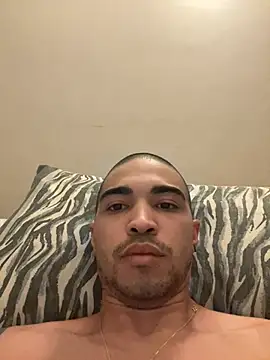 Snapshot of tony51753 chatting on 01-26-25, 11:50 tony51753 online show from 01-26-25, 11:50