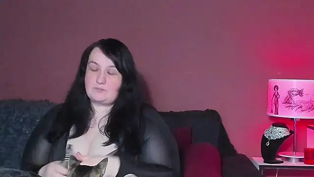 Snapshot of QueenOfHaze chatting on 02-23-25, 11:36 QueenOfHaze online show from 02-23-25, 11:36