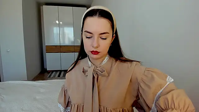 Snapshot of EllieGirlKiss chatting on 03-08-25, 09:17 EllieGirlKiss online show from 03-08-25, 09:17