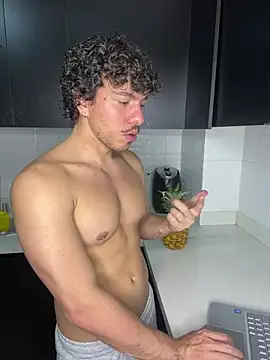 Snapshot of ttylloserxxx chatting on 02-07-25, 03:12 ttylloserxxx online show from 02-07-25, 03:12