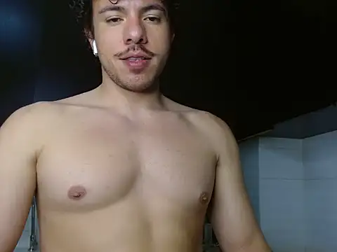 Snapshot of ttylloserxxx chatting on 03-01-25, 04:37 ttylloserxxx online show from 03-01-25, 04:37