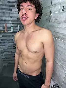 Snapshot of ttylloserxxx chatting on 03-10-25, 08:26 ttylloserxxx online show from 03-10-25, 08:26