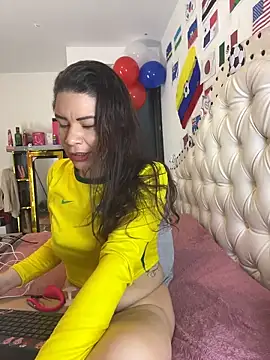 isabelajonesgl online show from 06-13-26, 07:45