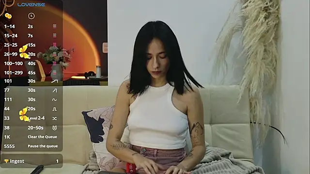 GerberaBlooms77 online show from 02-16-25, 11:48