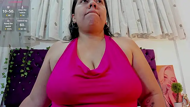 Snapshot of AmmyPike1 chatting on 03-06-26, 08:38 AmmyPike1 online show from 03-06-26, 08:38