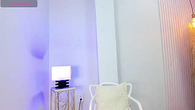 Snapshot of alana_rossetti chatting on 02-28-26, 08:32 alana rossetti online show from 02-28-26, 08:32