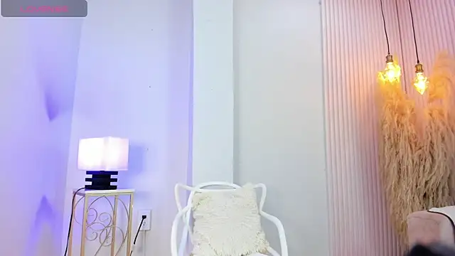 Snapshot of alana_rossetti chatting on 03-06-26, 11:28 alana rossetti online show from 03-06-26, 11:28