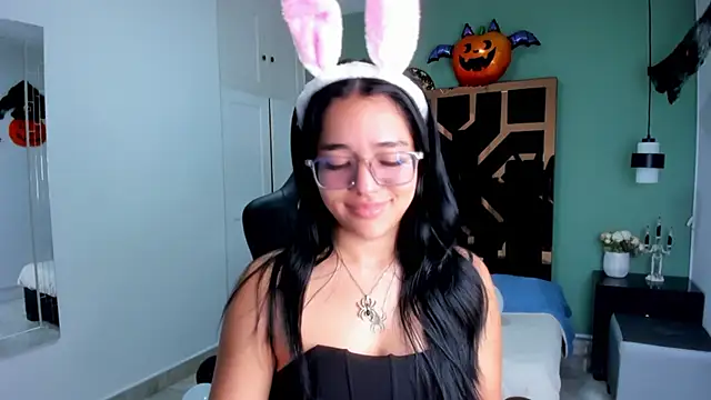 Billie Jhonson  online show from 11-05-25, 06:52