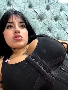 Girl milk7 online show from 09-27-25, 05:56