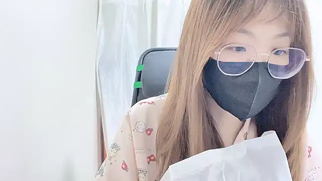 Chu1314 online show from 10-18-25, 03:35