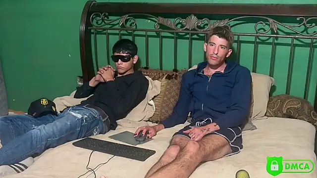 Snapshot of badrolemodelx chatting on 03-06-26, 04:58 badrolemodelx online show from 03-06-26, 04:58