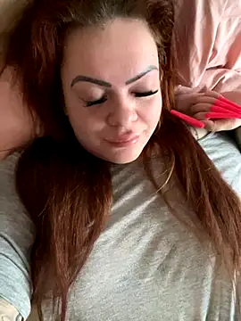 Snapshot of AnastasiaCumowa chatting on 11-14-25, 08:13 AnastasiaCumowa online show from 11-14-25, 08:13