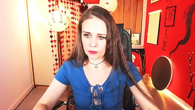 Snapshot of EmiliaBedy chatting on 02-19-26, 09:16 EmiliaBedy online show from 02-19-26, 09:16