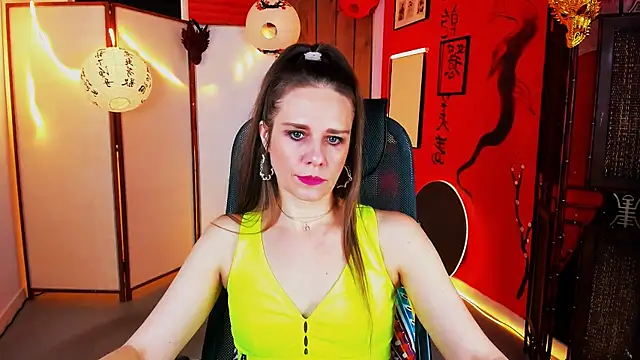 Snapshot of EmiliaBedy chatting on 03-03-26, 05:24 EmiliaBedy online show from 03-03-26, 05:24