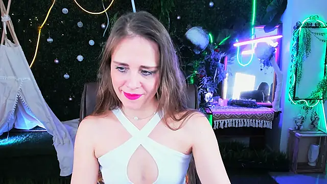 Snapshot of EmiliaBedy chatting on 03-14-26, 09:15 EmiliaBedy online show from 03-14-26, 09:15