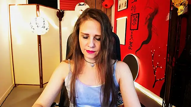 Snapshot of EmiliaBedy chatting on 03-24-26, 09:14 EmiliaBedy online show from 03-24-26, 09:14