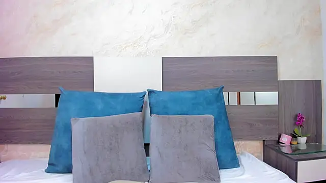 rachel kole online show from 02-02-25, 03:43