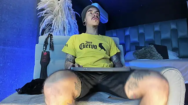 kaletattoo online show from 02-22-26, 11:53