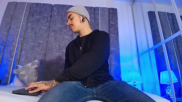 kaletattoo online show from 04-30-26, 10:54