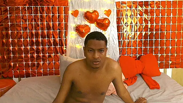 Snapshot of kenner_jacksom chatting on 02-12-26, 11:00 kenner jacksom online show from 02-12-26, 11:00