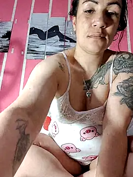 annyevans 1 online show from 11-23-25, 04:40