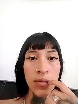 esmeralda06 online show from 10-01-25, 03:40