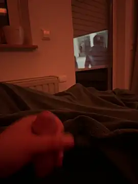 Snapshot of denjo111 chatting on 03-10-26, 11:54 denjo111 online show from 03-10-26, 11:54