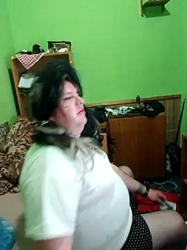 Snapshot of Adrianka chatting on 04-30-26, 11:53 Adrianka online show from 04-30-26, 11:53