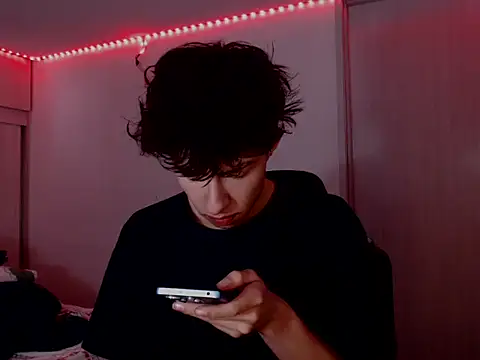 Snapshot of Juanmres chatting on 02-13-26, 03:08 Juanmres online show from 02-13-26, 03:08