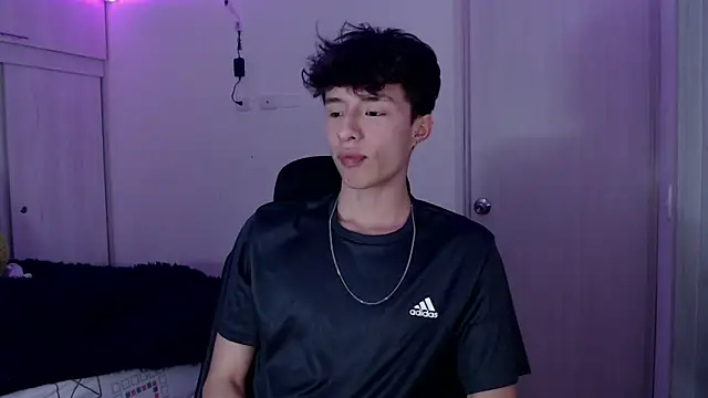 Snapshot of Juanmres chatting on 02-22-26, 09:46 Juanmres online show from 02-22-26, 09:46