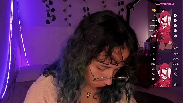 Snapshot of Ludovica6669 chatting on 02-25-25, 01:52 Ludovica6669 online show from 02-25-25, 01:52