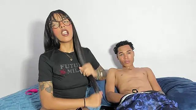 viankaa miller online show from 10-06-25, 08:45