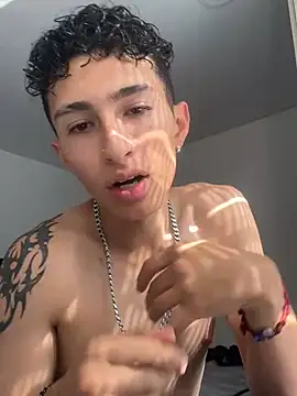 iKrofur online show from 02-02-25, 08:08