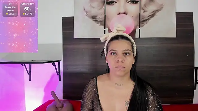 Snapshot of Emily_rivera78 chatting on 10-11-25, 03:39 Emily rivera78 online show from 10-11-25, 03:39