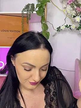 Snapshot of RaisaSalvi chatting on 02-23-25, 04:46 RaisaSalvi online show from 02-23-25, 04:46