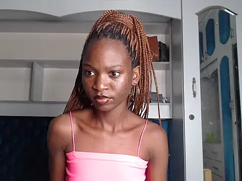YoungDiva69 online show from 01-28-25, 07:42