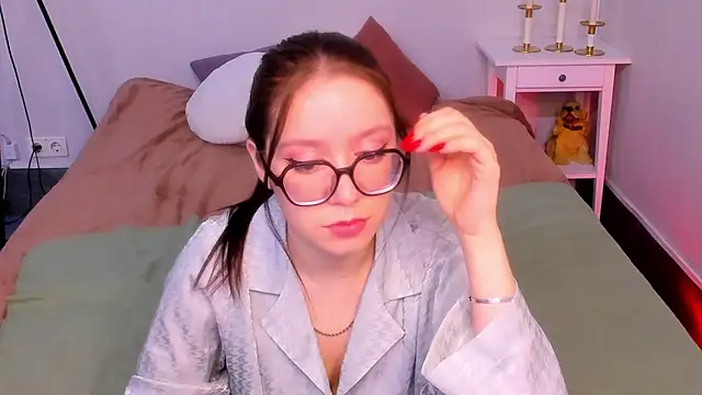 Alikka Shykitty online show from 02-06-25, 02:44